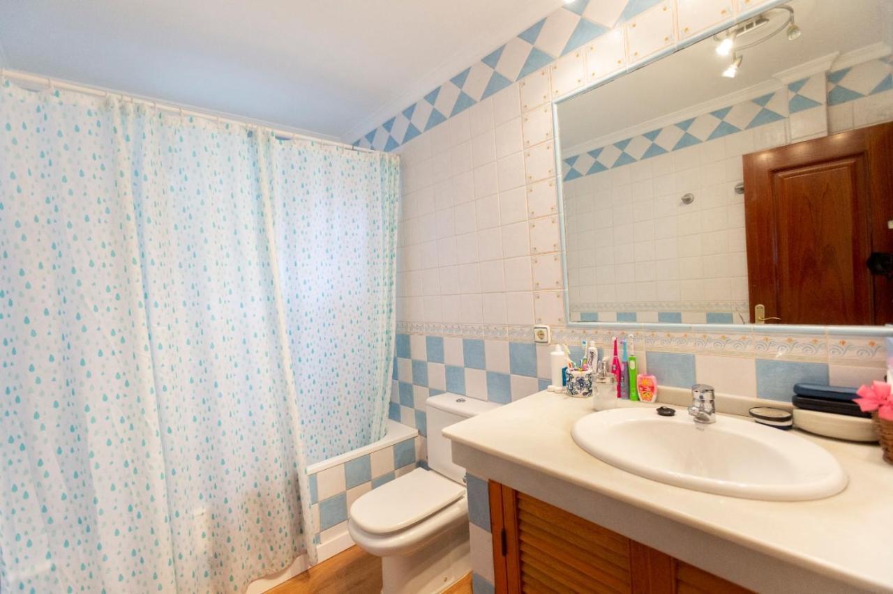 فيلا Bonito Chalet En La Cala Con Gran Jardin Privado La Cala Del Moral المظهر الخارجي الصورة