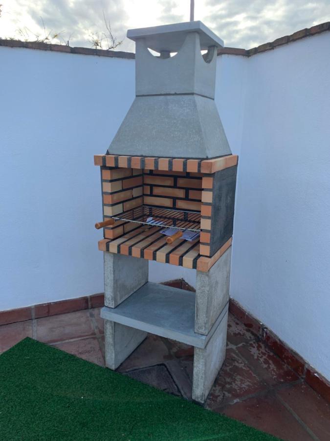 فيلا Bonito Chalet En La Cala Con Gran Jardin Privado La Cala Del Moral المظهر الخارجي الصورة