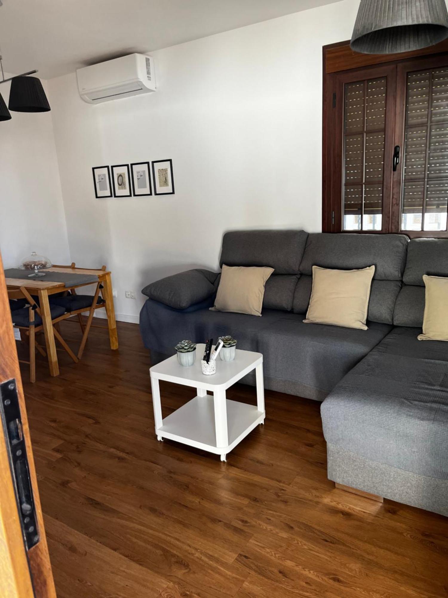 فيلا Bonito Chalet En La Cala Con Gran Jardin Privado La Cala Del Moral المظهر الخارجي الصورة