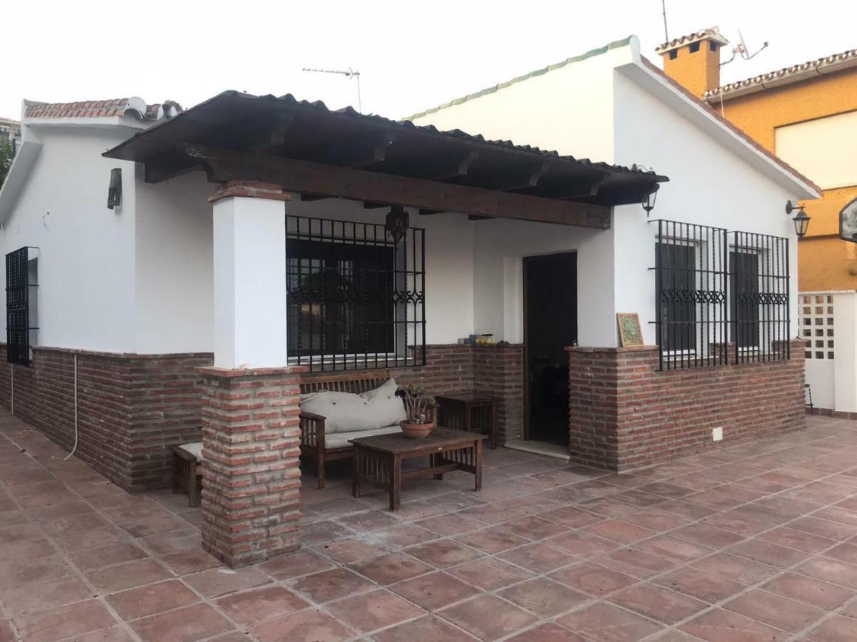 فيلا Bonito Chalet En La Cala Con Gran Jardin Privado La Cala Del Moral المظهر الخارجي الصورة